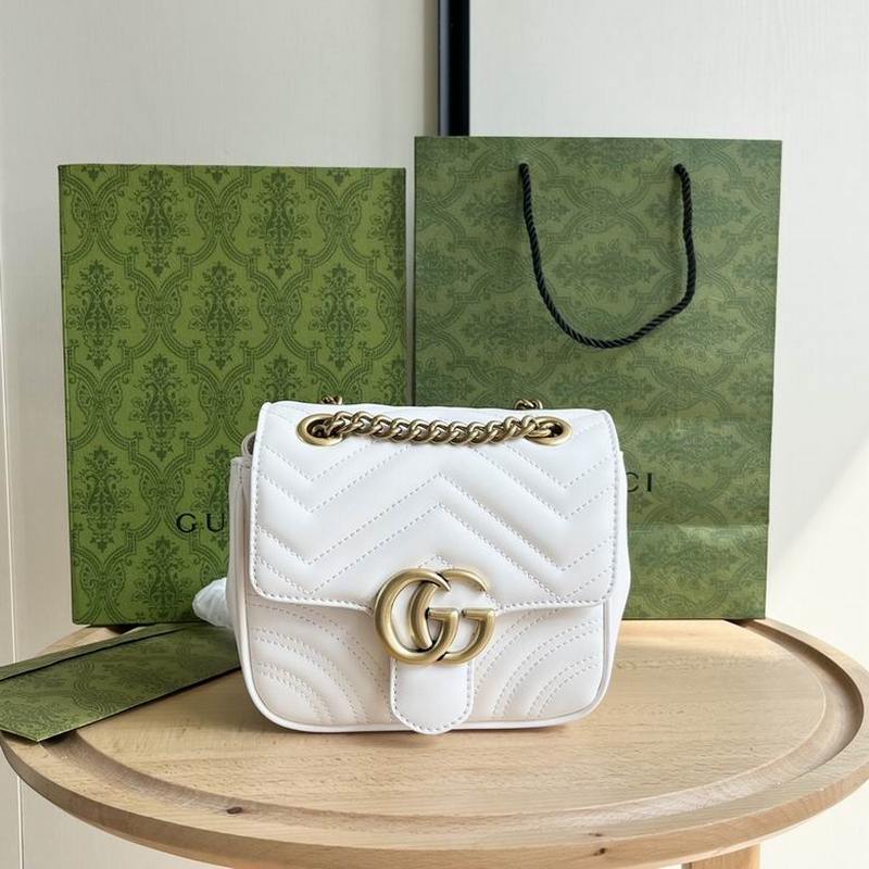 Gucci Handbags 260